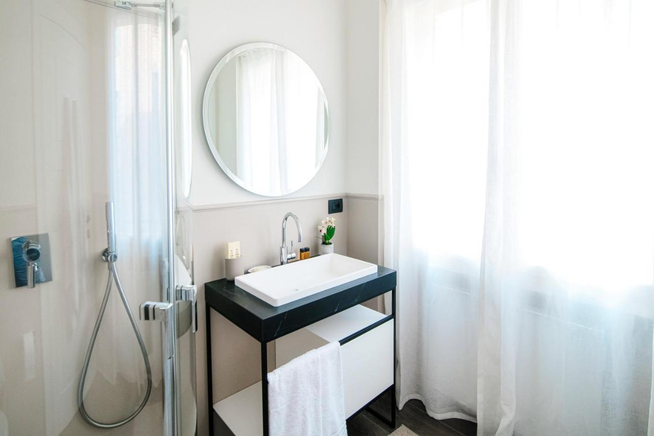 In Centro Luxury Rooms Como Bagian luar foto