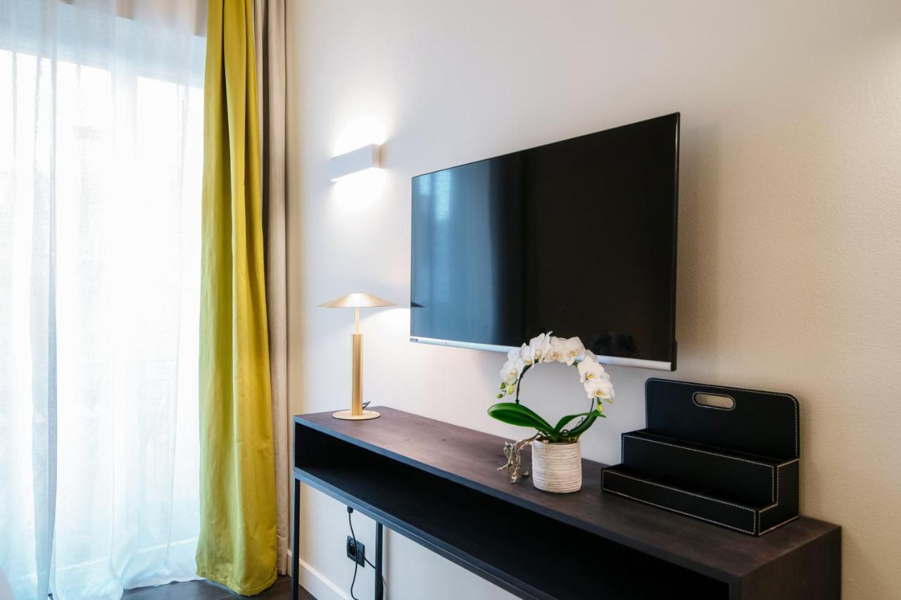 In Centro Luxury Rooms Como Bagian luar foto