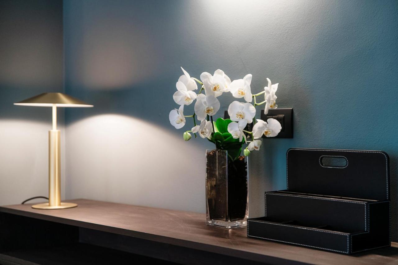 In Centro Luxury Rooms Como Bagian luar foto