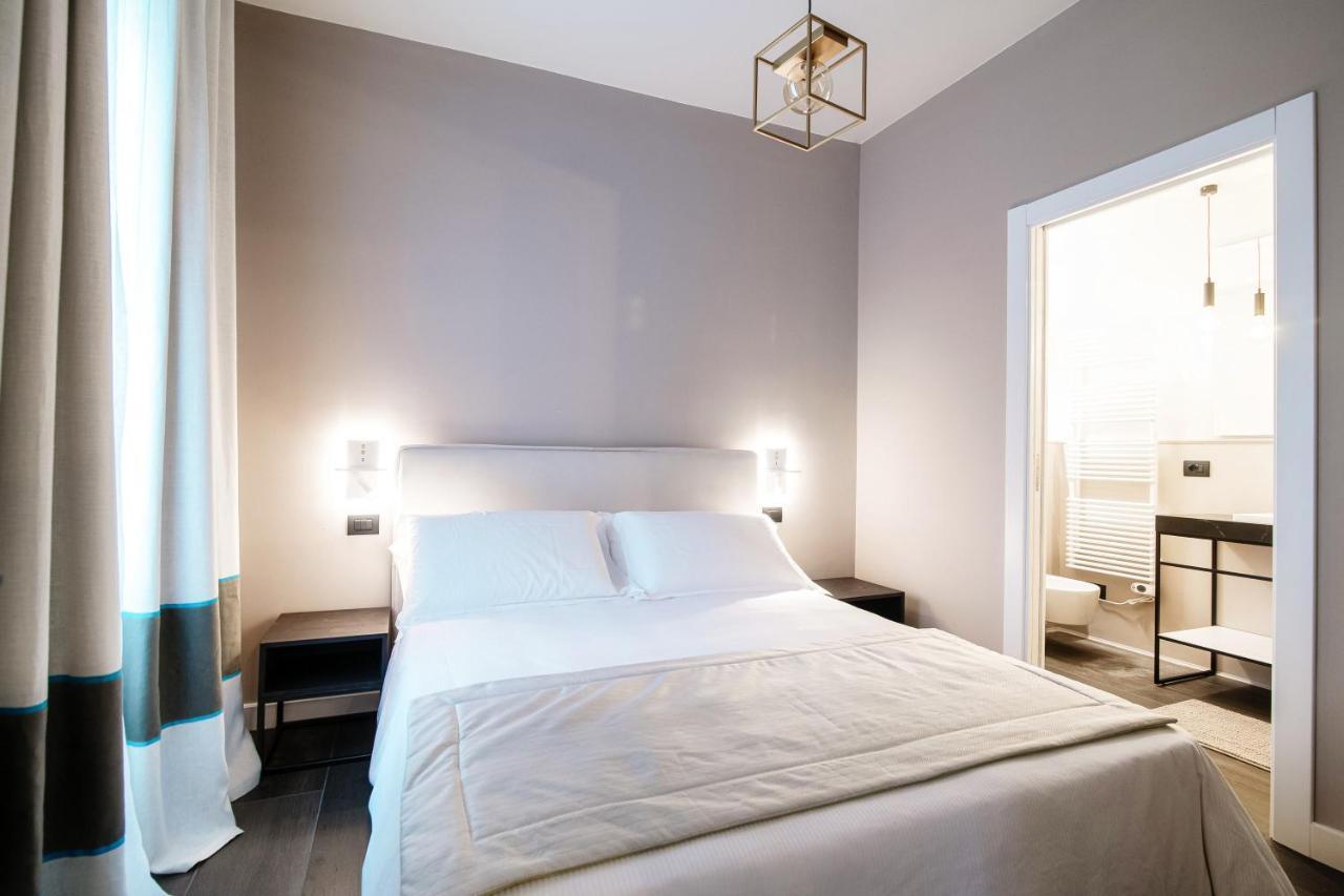 In Centro Luxury Rooms Como Bagian luar foto