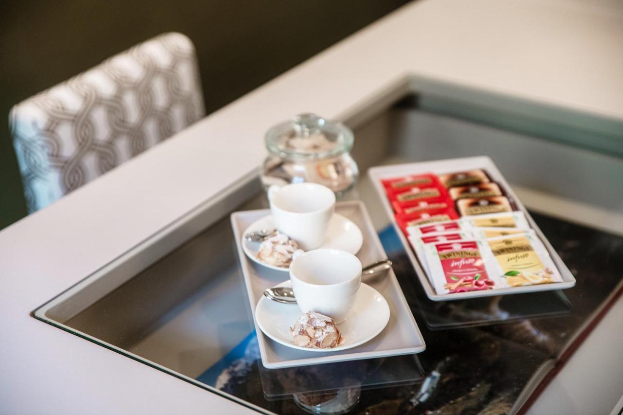 In Centro Luxury Rooms Como Bagian luar foto