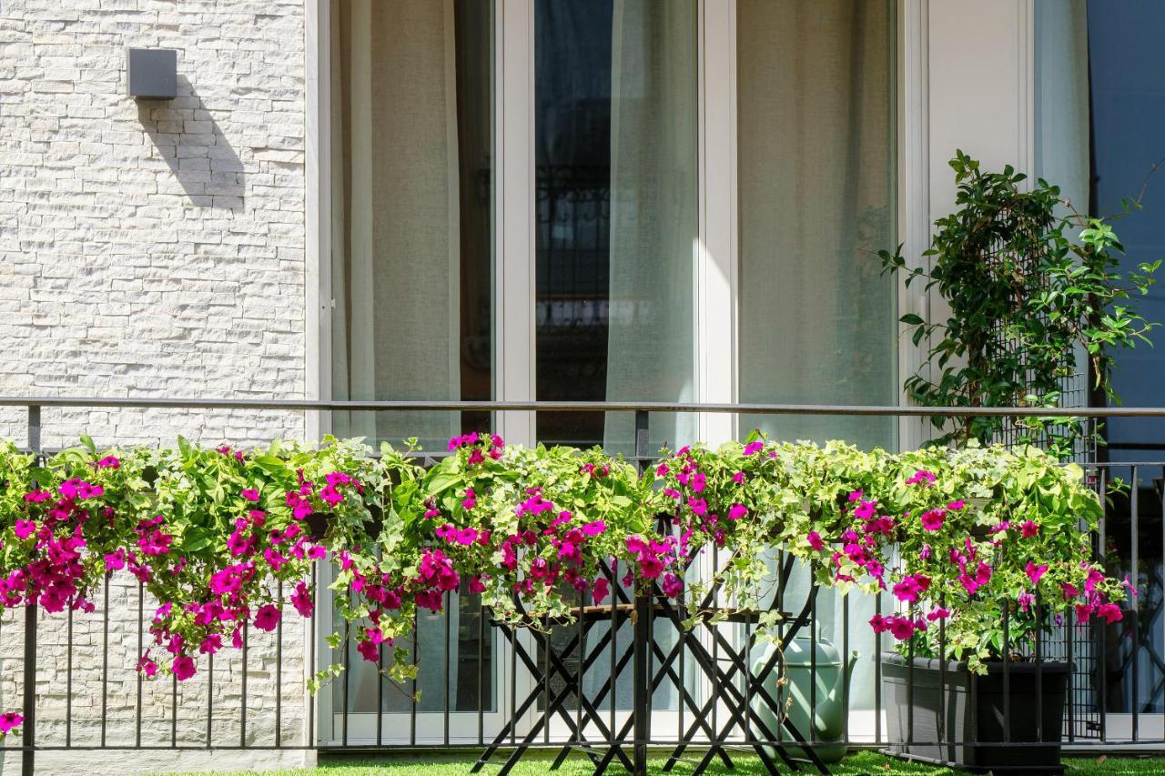 In Centro Luxury Rooms Como Bagian luar foto